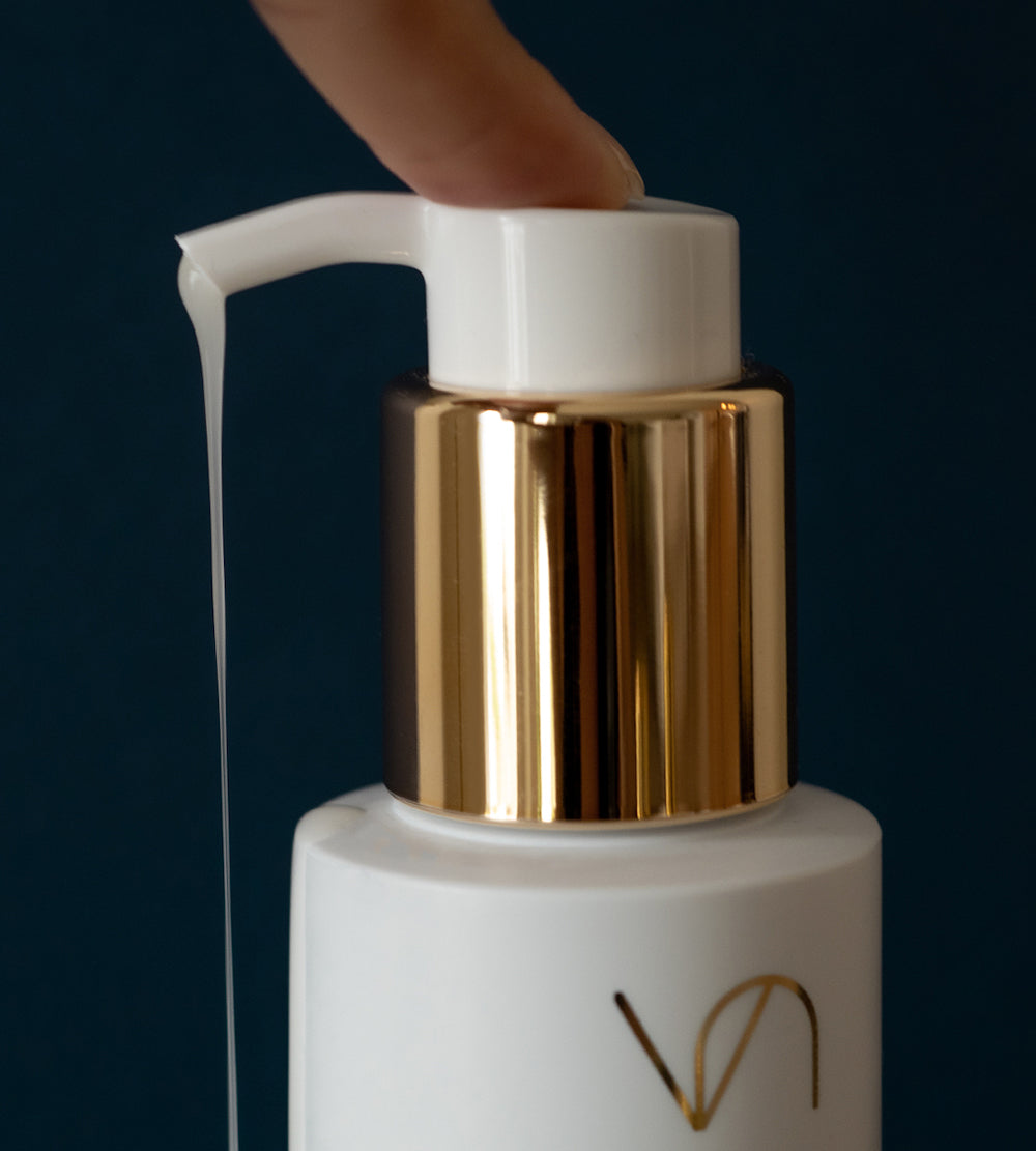 VENN - Moisture-Balance All-In-One Face Cleanser